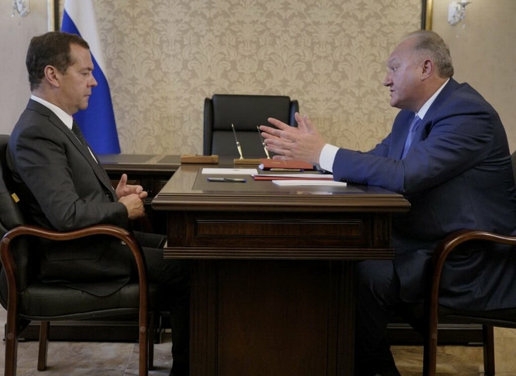 Российский премьер и камчатский губернатор поговорили о путине, фото-1