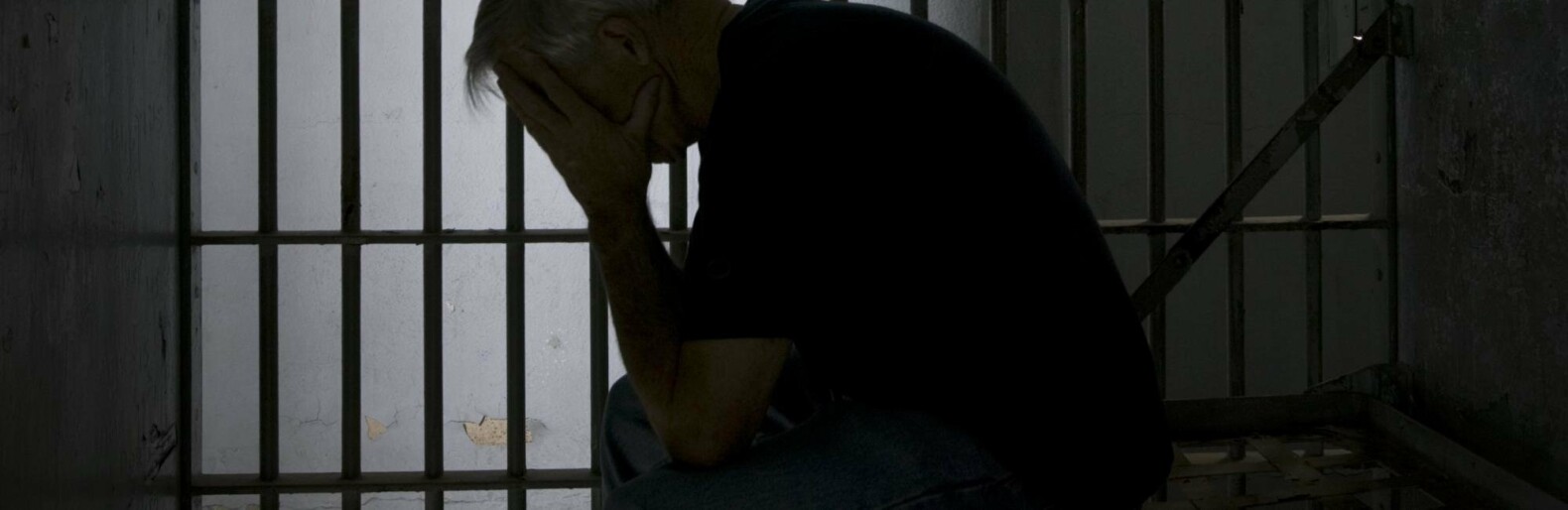 Елизовчанин получил 7 лет «строгача» за то, что в пьяном угаре забил насмерть товарища
