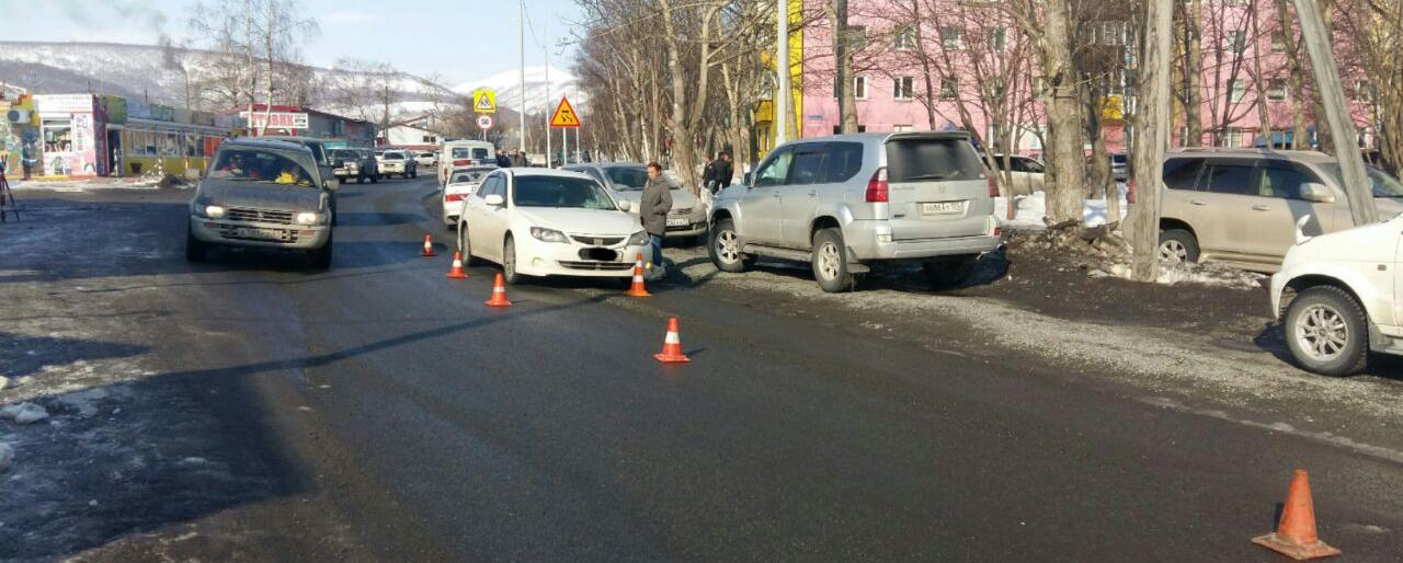 Елизовский студент попал под колеса авто