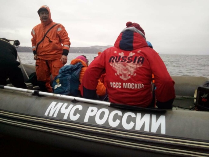 Пять человек эвакуировали спасатели с побережья бухты Шлюпочная 