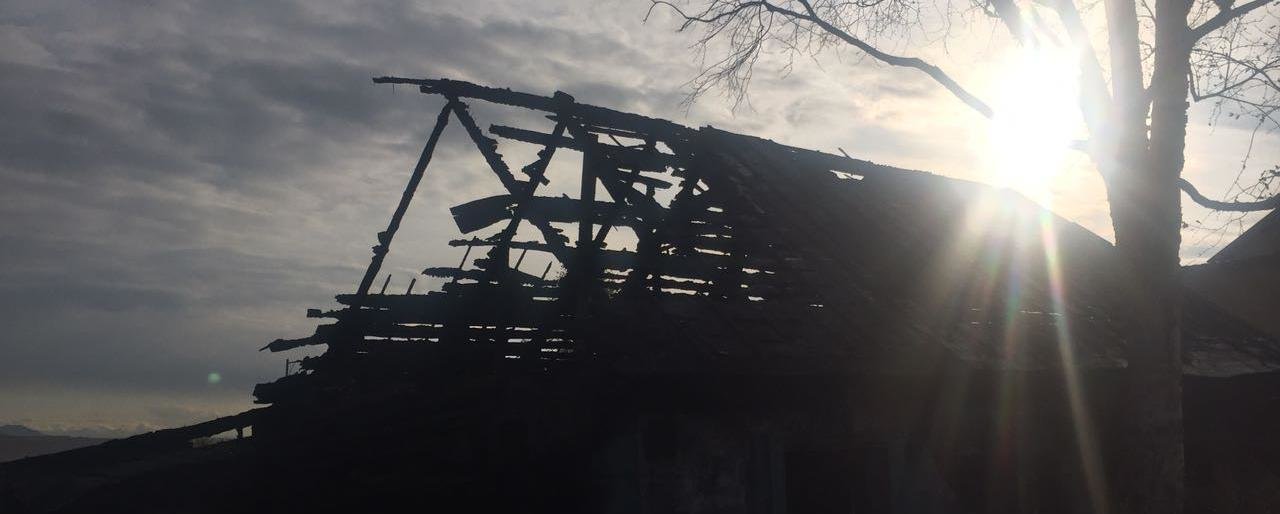 В Петропавловске дотла сгорел жилой дом