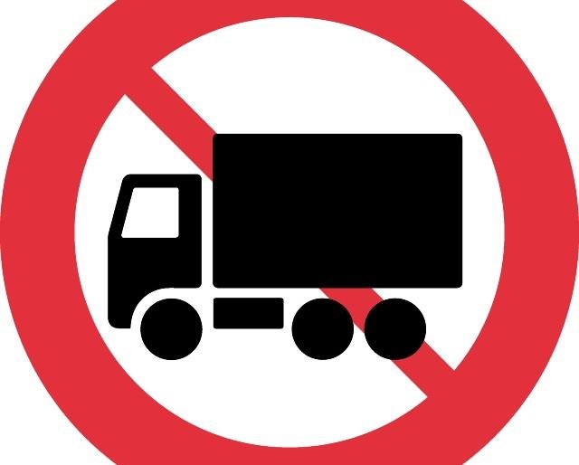 В Петропавловске запрещено движение грузовиков на некоторых участках города