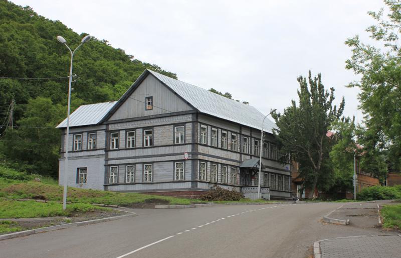Дома на улице Красинцев - снести нельзя реконструировать