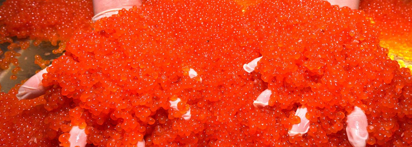 На елизовском рынке торговали опасной для здоровья икрой