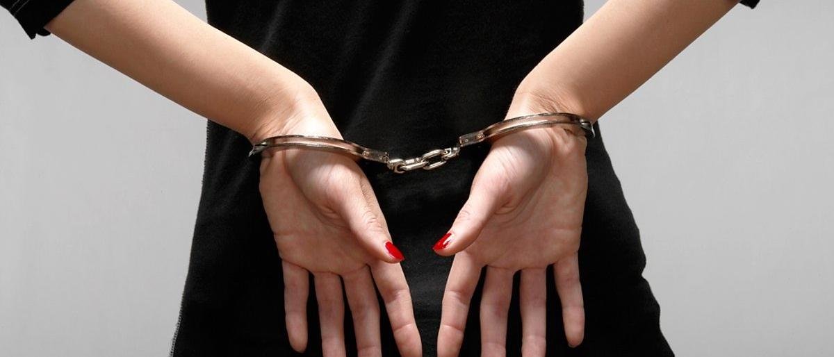 Копилку камчатской экс-чиновницы пополнило девятое уголовное дело