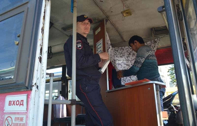 В Петропавловске прошли массовые проверки пассажирских автобусов В Петропавловске прошли массовые проверки пассажирских автобусов