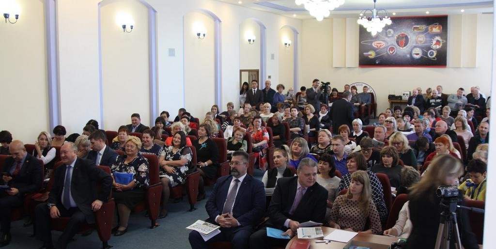 На индексацию зарплат камчатских бюджетников направят почти миллиард рублей