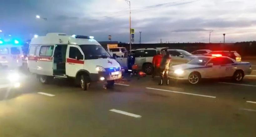  Пьяная автоледи на внедорожнике устроила ДТП у «Александрии»