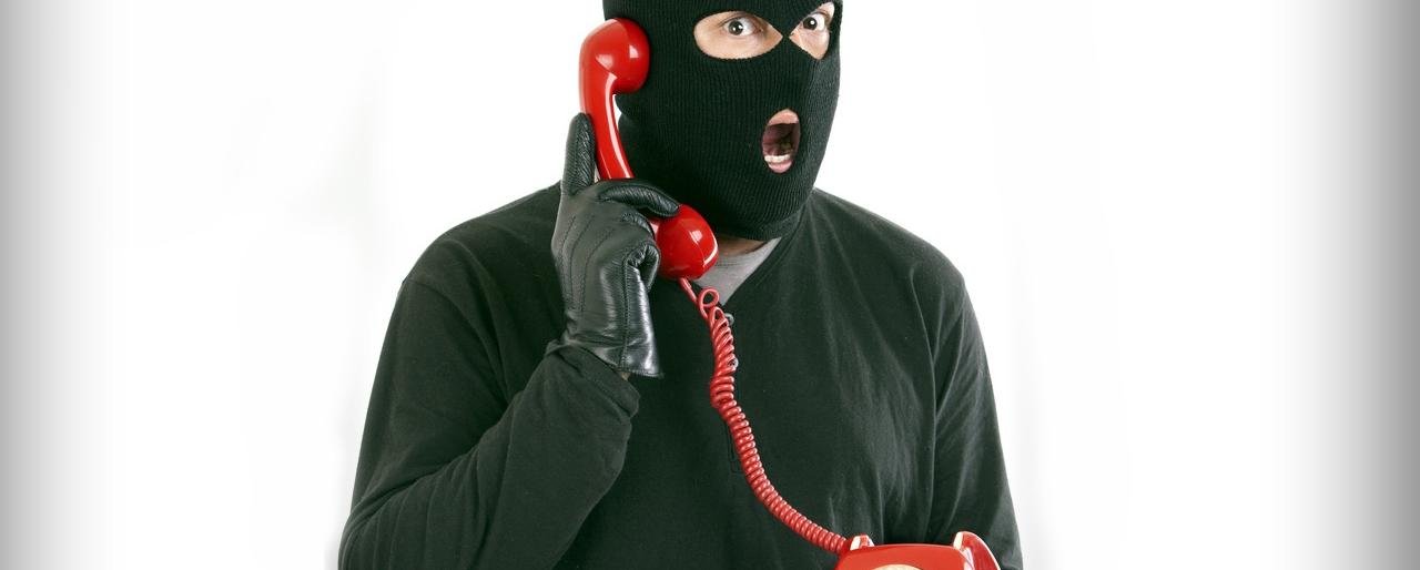 Лже-начальник ГИБДД обманывает камчатцев 