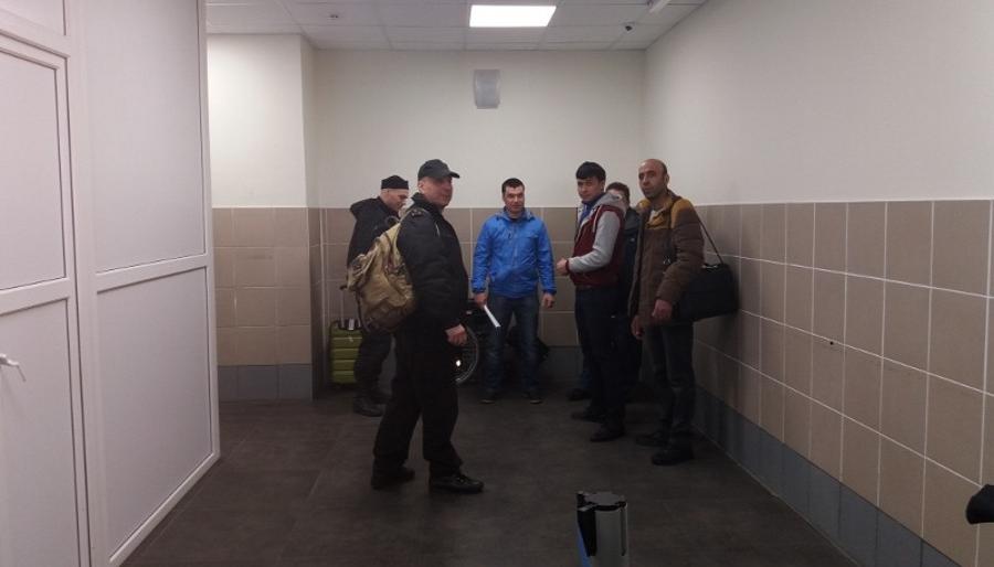 С Камчатки за год выдворили десятки гастарбайтеров