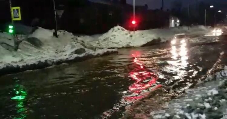 Петропавловск поплыл