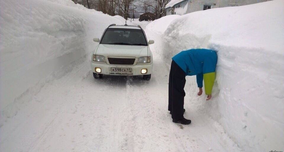 Мэр Петропавловска получил прокурорское представление за плохую снегоочистку города