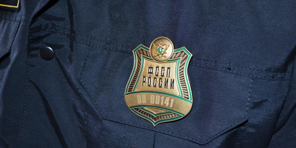 На Камчатке приставы под видом покупателей забрали автомобиль у должника