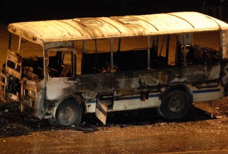 На Камчатке подростки подожгли пассажирский автобус
