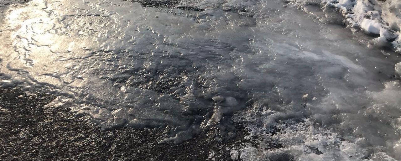 Дебют не удался – подрядчик «КГБ» не справился со снегоочисткой на... Дебют не удался – подрядчик «КГБ» не справился со снегоочисткой на «Горизонте» и «Кирпичиках»