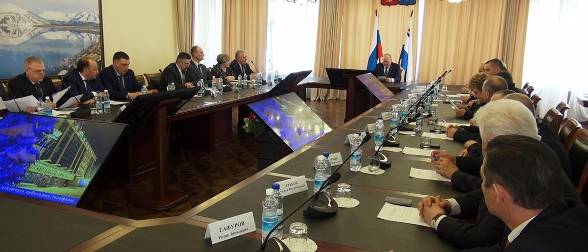 На Камчатке примут дополнительные меры безопасности после трагедии в Кемерове