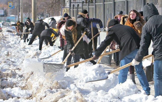 Первый городской субботник пройдет завтра в Петропавловске  Первый городской субботник пройдет завтра в Петропавловске