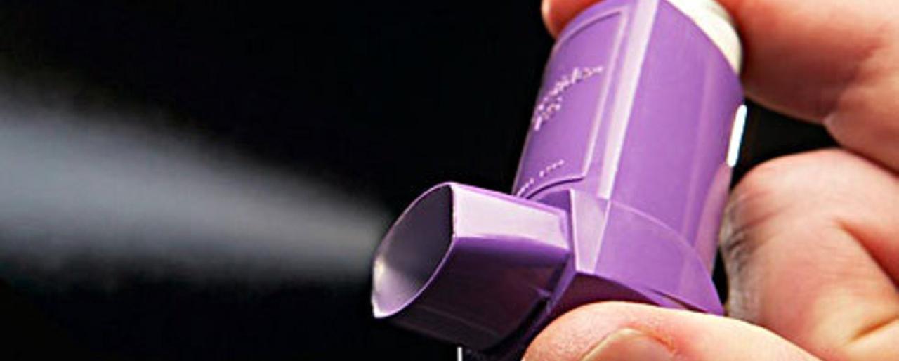 Камчатские спасатели выручили из беды тяжелобольного охотника