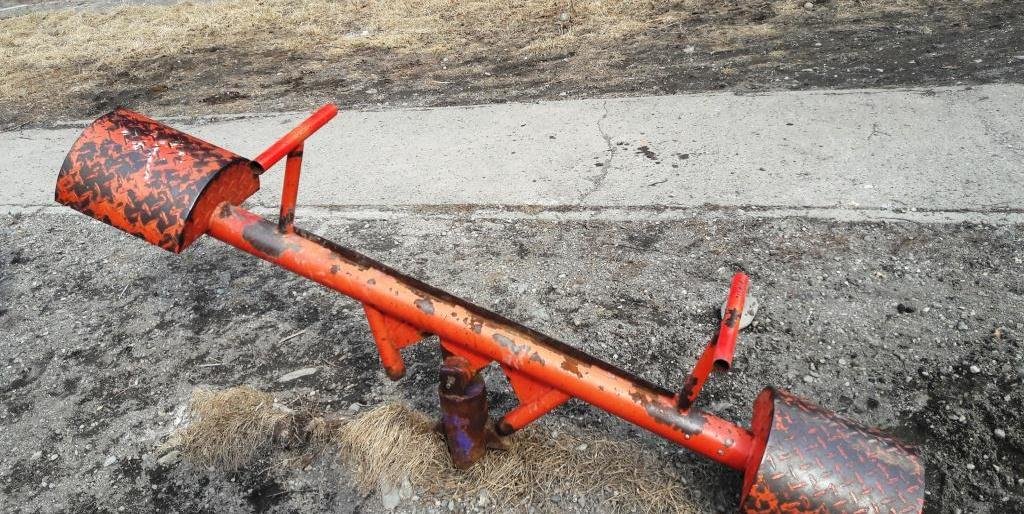 Прокуратура взялась за елизовские детские площадки