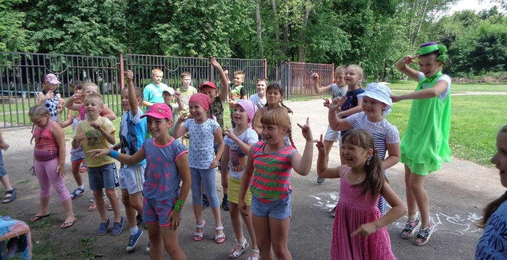 В Петропавловске откроются 30 пришкольных лагерей В Петропавловске откроются 30 пришкольных лагерей