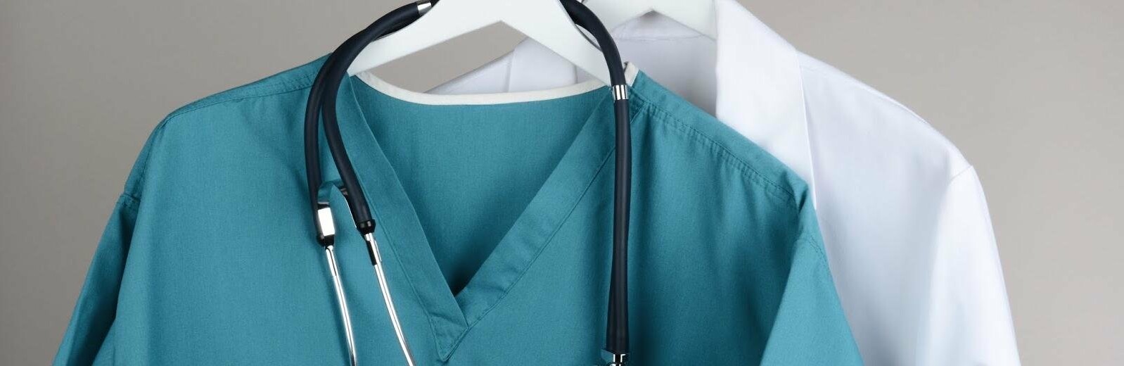 На Камчатке пьяный дебошир пытался убежать от полиции, притворившись врачом