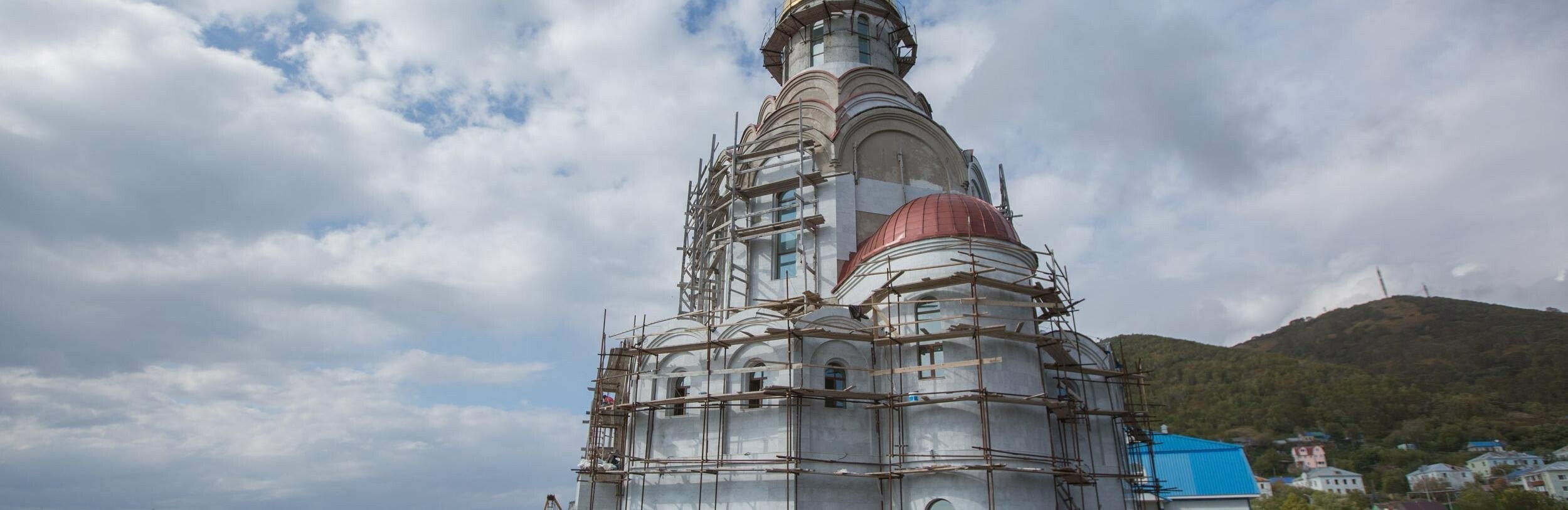 Заканчивается строительство Морского собора в Петропавловске 