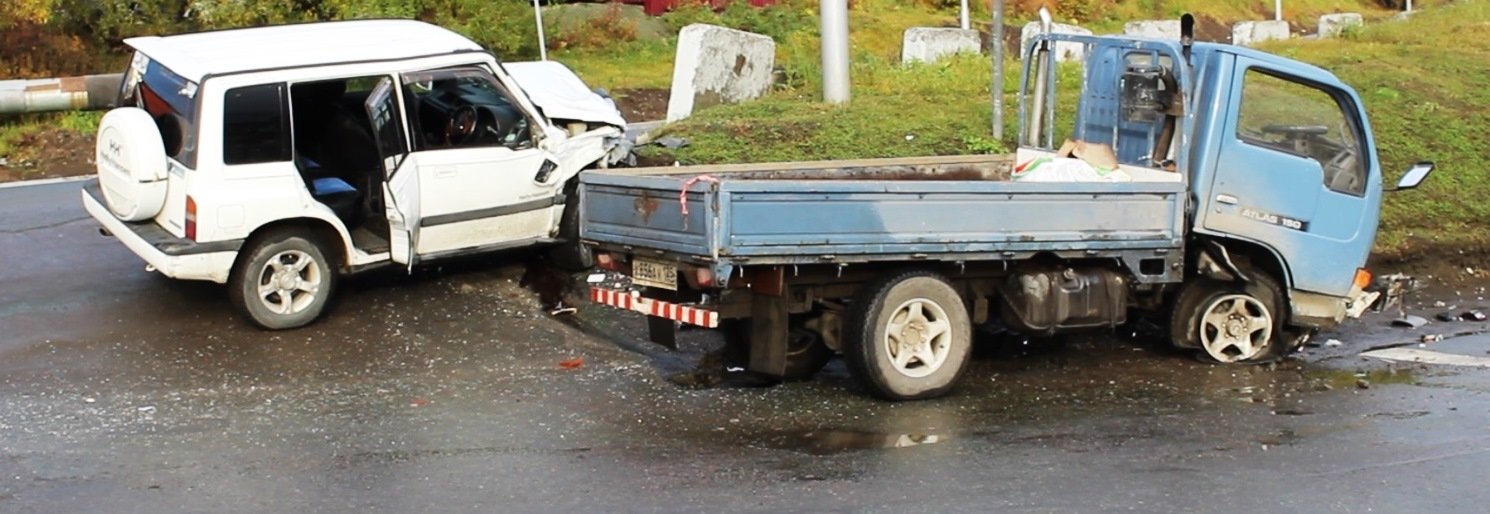 Пьяная автоледи устроила ДТП в Петропавловске