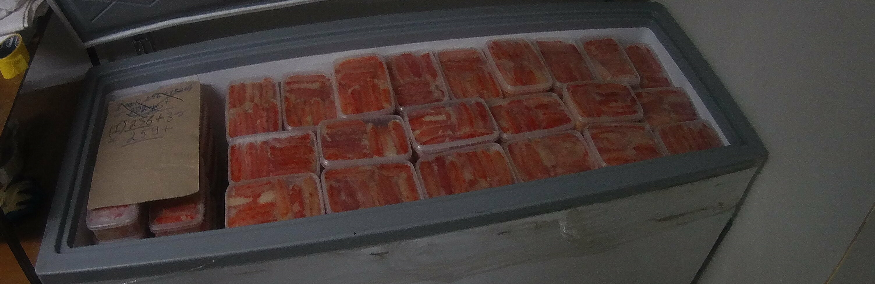 В Петропавловске в гаражном кооперативе нашли подпольный крабовый цех