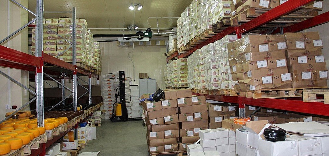 На Камчатке в школьной столовой нашли просроченные продукты