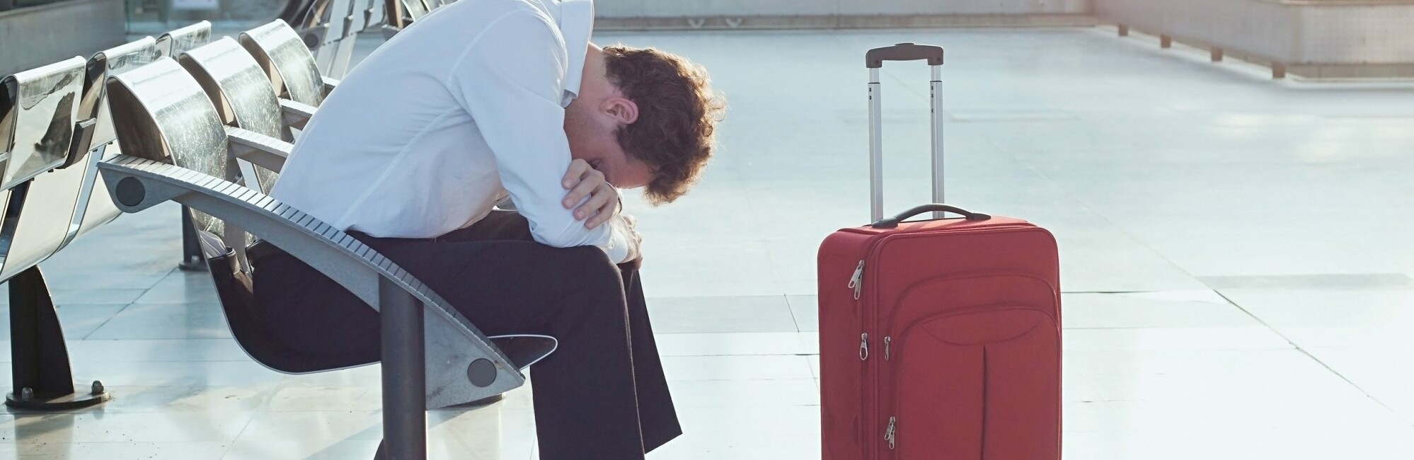 Коммунальные долги не дадут камчатцам съездить в отпуск