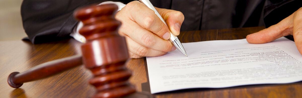 Экс-глава камчатской ветлаборатории отделалась условным сроком за растрату почти 700 тыс рублей