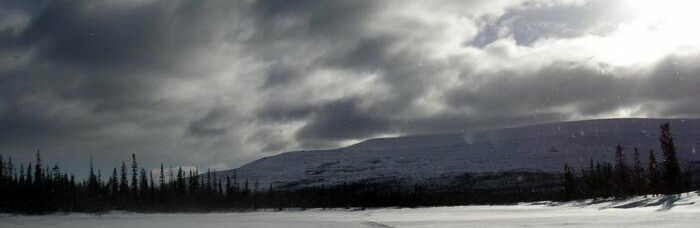 На Камчатке 13-летний подросток погиб в аварии с участием снегохода 