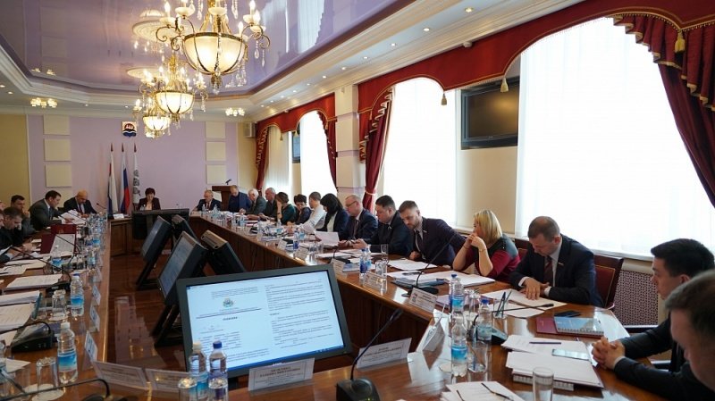 Петропавловску добавили денег на дороги, детсады и благоустройство