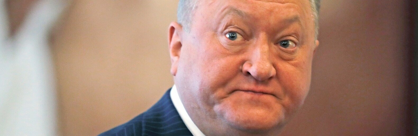 Доход камчатского губернатора стал меньше Доход камчатского губернатора стал меньше