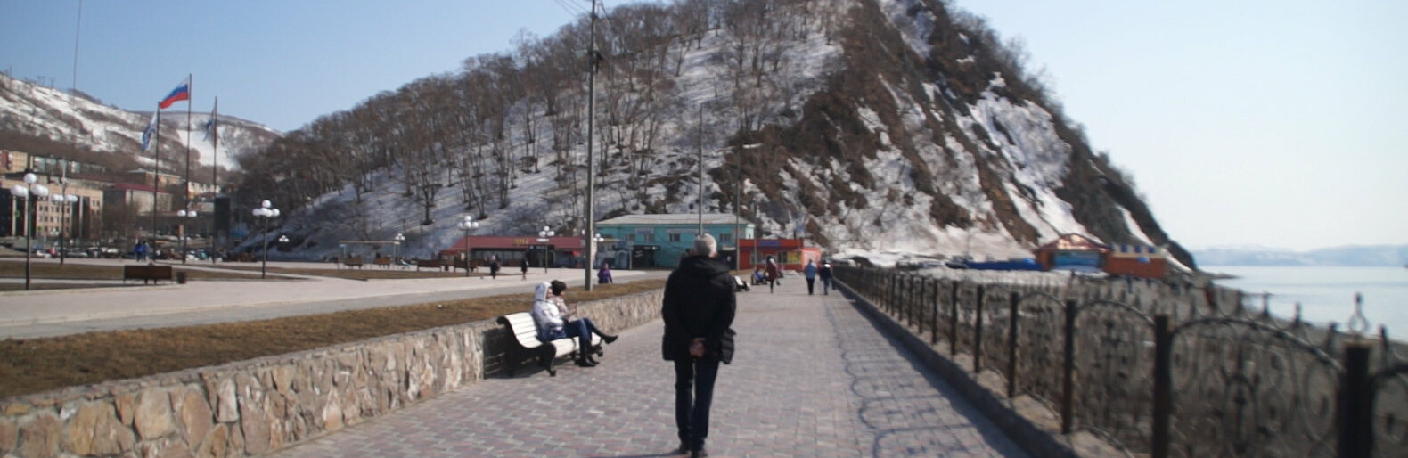 Спасатели сняли очередного "скалолаза" с Сопки Любви