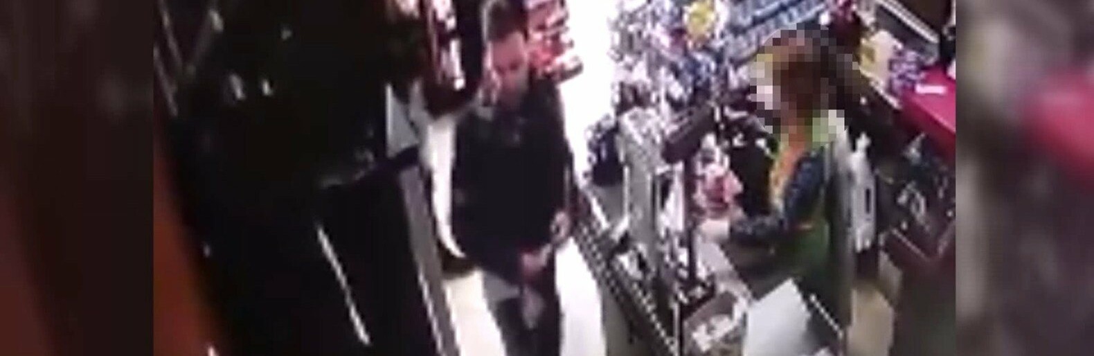 Житель Петропавловска нашел банковскую карту и пошел в алкомаркет