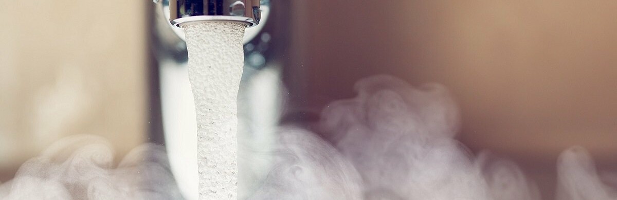 Тарифы на горячую воду и тепло снизят в нескольких городах Камчатки