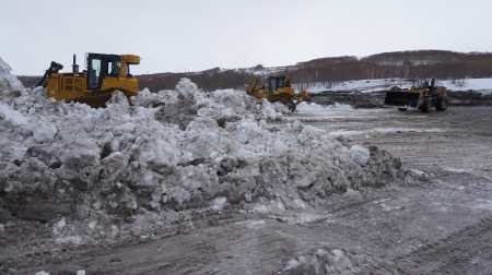 В Петропавловске снежные полигоны заполнены до отказа, фото-2